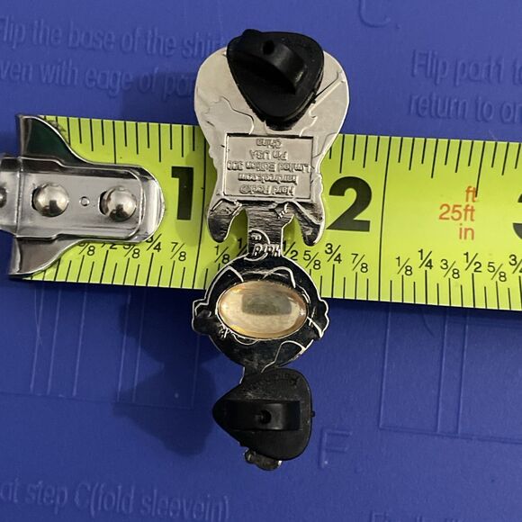 Hard Rock Cafe Biloxi 2010 Guitar Pin Limited Edition 300 Collectible Music - Picture 9 of 9